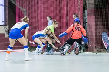 Bild 103 - B-Juniorinnen UHC